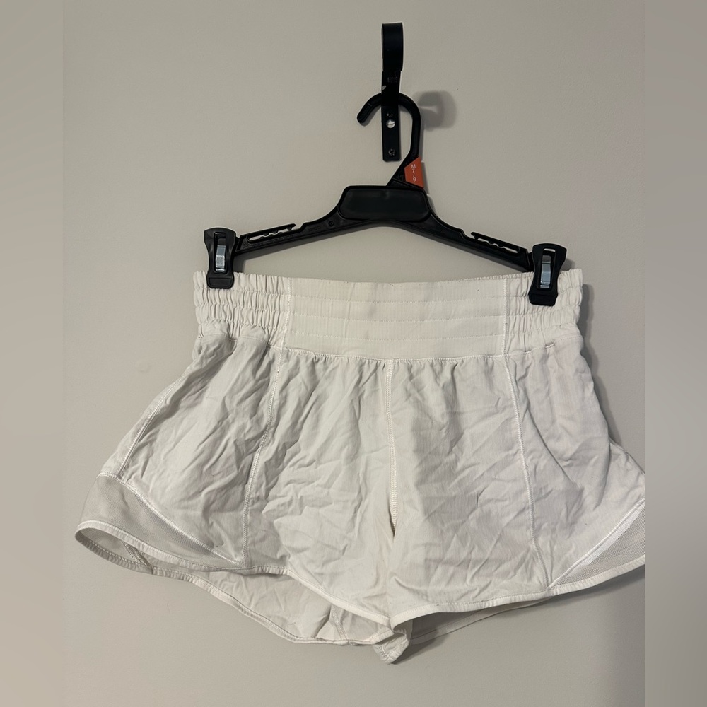 Lululemon Hotty Hot Short High Rise 2.5’